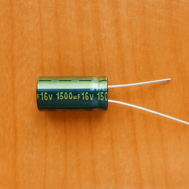 1500mkF 16v 105C Jamicon WL (компьютерный)