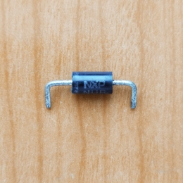 NUR460 (600V, 4A, 75ns)
