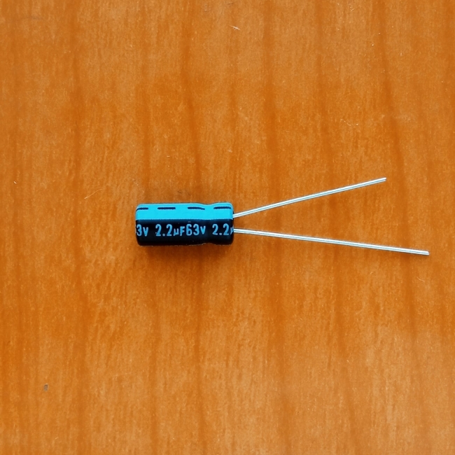 2.2mkF 63v 105C Jamicon TK
