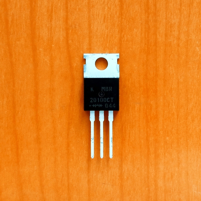 MBR20100CT (100V, 20A)