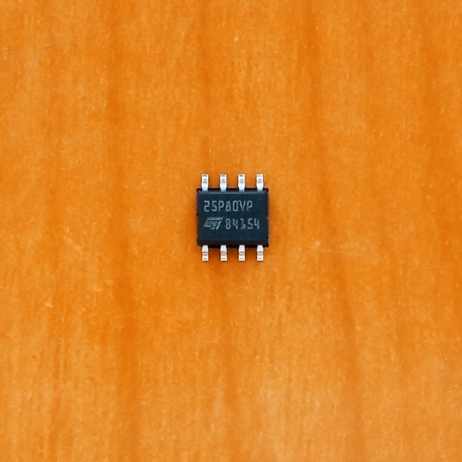 M25P80-VMN6P (25P80VP)