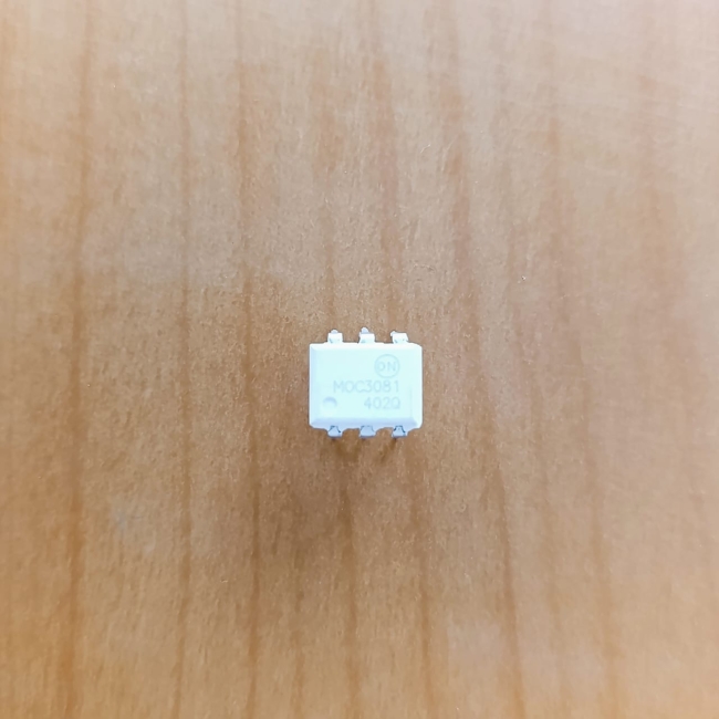 MOC3081M