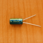 330mkF  25v 105C Jamicon WL (компьютерный)