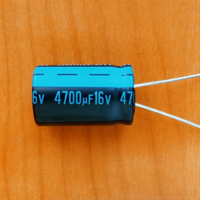 4700mkF 16v 105C Jamicon TK (16x25)