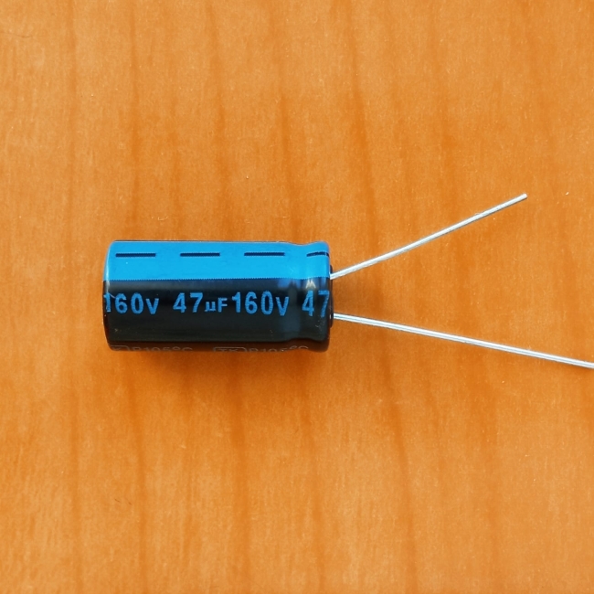 47mkF 160v 105C Jamicon TK