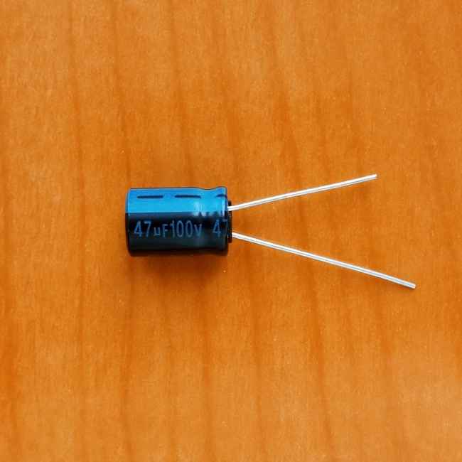 47mkF 100v 105C Jamicon TK