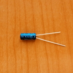4.7mkF  25v 105C Jamicon TK