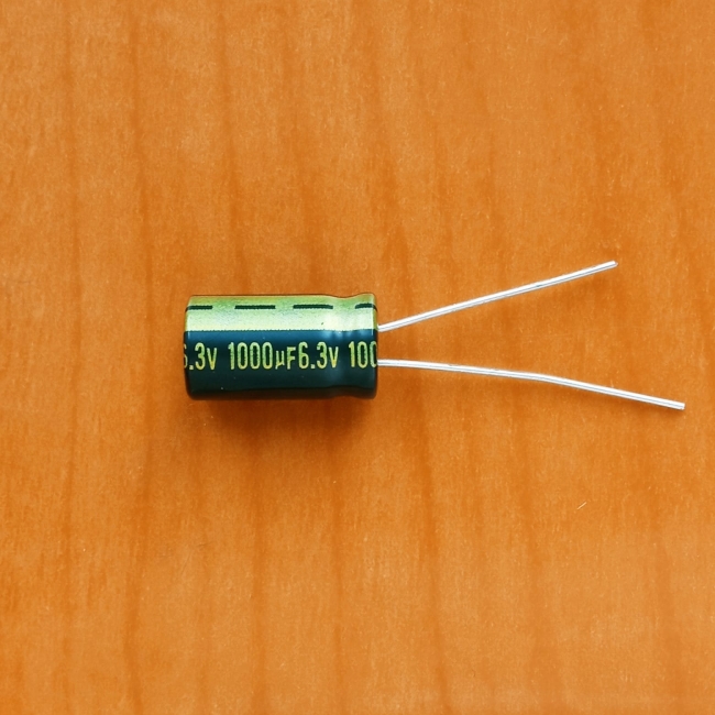 1000mkF 6.3v 105C Jamicon WL (компьютерный)