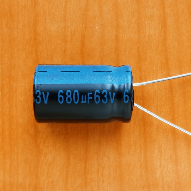 680mkF 63v 105C Jamicon TK