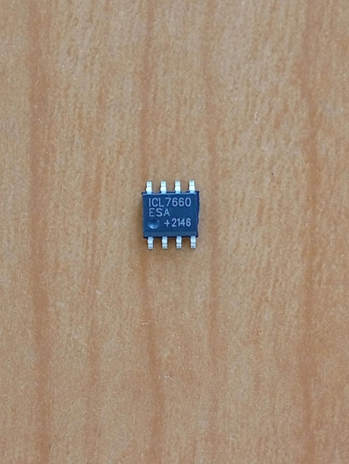 ICL7660ESA