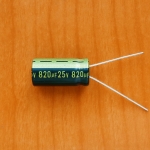 820mkF  25v 105C Jamicon WL (компьютерный)