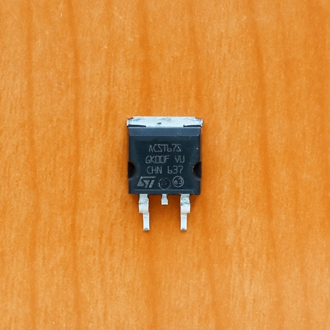 ACST6-7SG (ACST67S) D2PAK