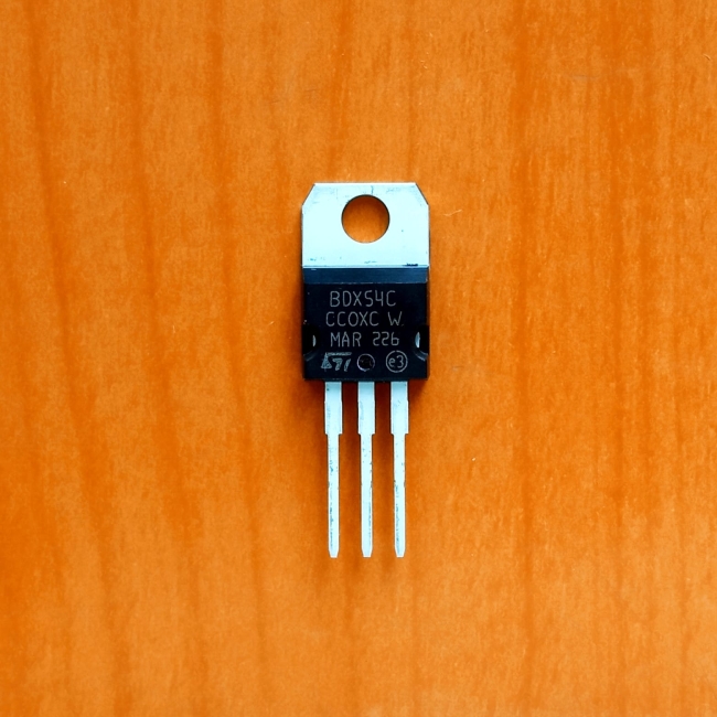 BDX54C