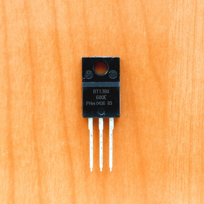 BT139X-600E