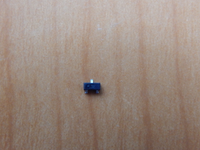 MMBT3906 (3E)