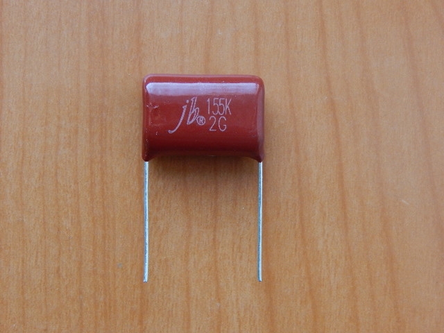 CAP 1.5mkF 400V 10% (155) (JFB)