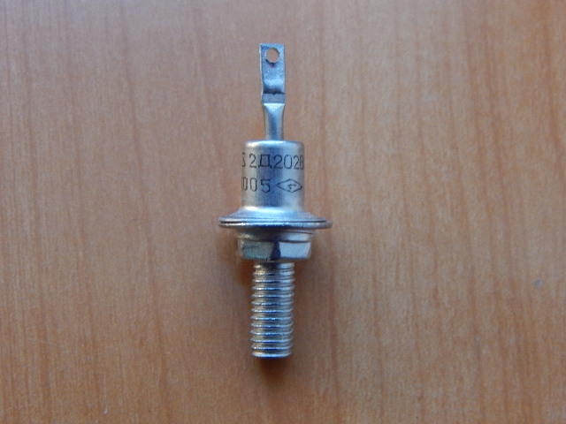 КД202В (2Д202В) (100V, 5A)