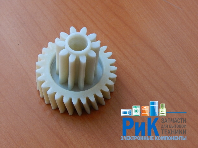 Шестерня мясорубки Kenwood  (KW715563) original
