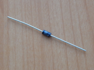 P6KE15CA (15V, 600W)