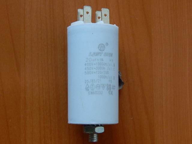 CBB60M 20mkF 450v (клеммы + болт)