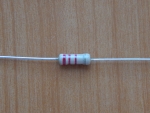 Резистор  0.5w      2.2kom (2K2) 5%