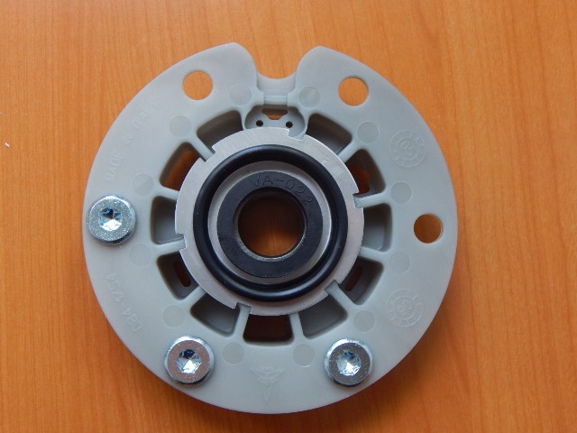 Суппорт в сборе Whirlpool, Bosch (для верт. с/м, подш. 6203) (481231019144, cod084)