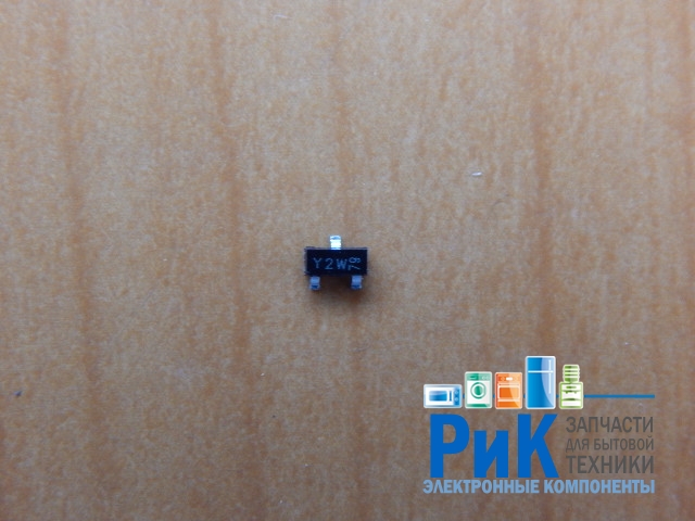 Стабилитрон SMD  12v 0.25w (BZX84-C12)  (Y2)