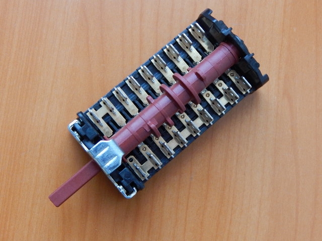 Переключатель режимов духовки Beko 880808K (263900053, COK307AC)