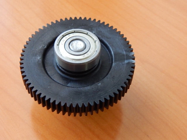 Шестерня мясорубки Хозяюшка D=66mm + 2 подшипника (SHz066)
