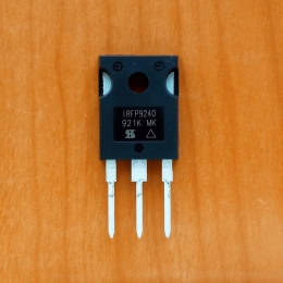 IRFP9240