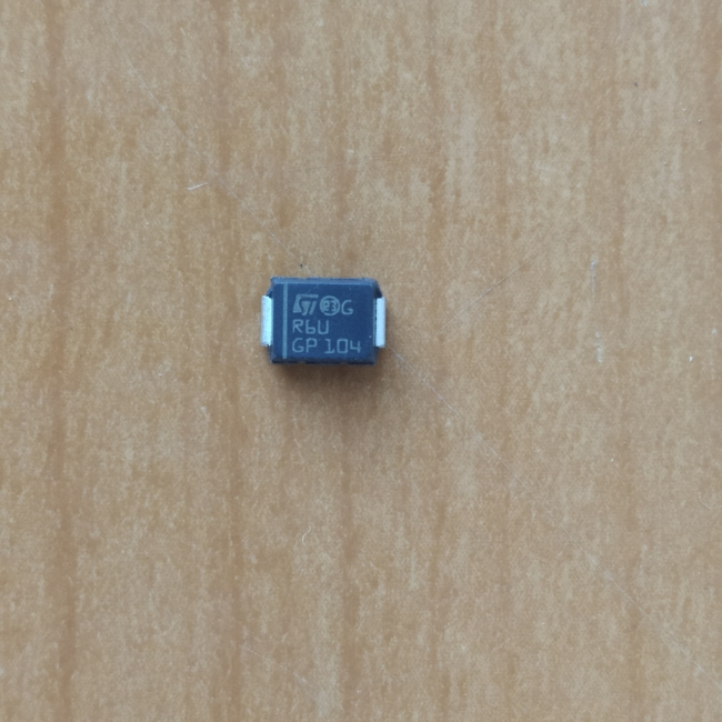 STTH2R06U (600V, 2A, 35ns) (R6U) SMD