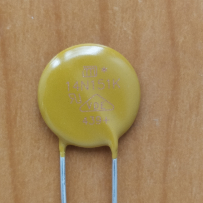 Варистор 14K151 (14N151K)
