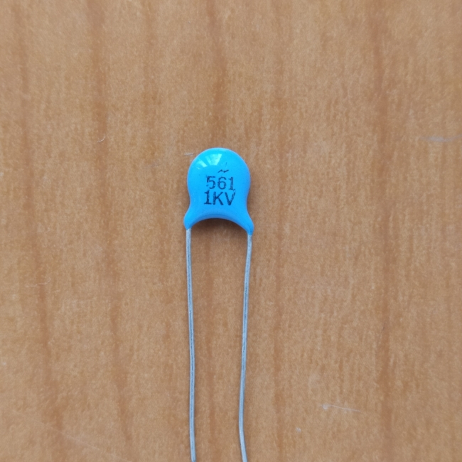 CAP 560pF 1000V 10% (561) (Y5P)
