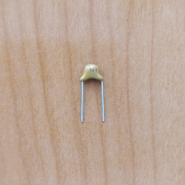 CAP  0.10mkF   50V 20% (104) (Y5V)