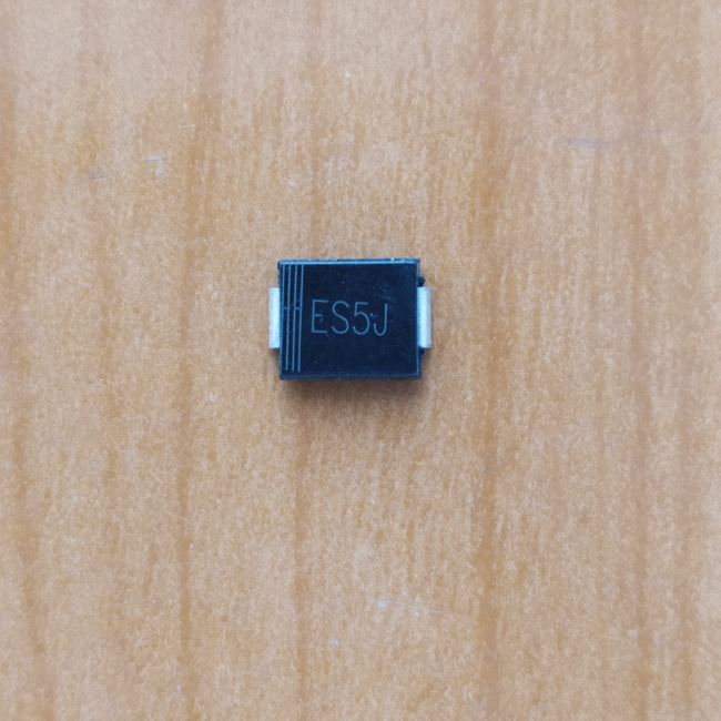ES5J (600V, 5A, 35ns) SMD