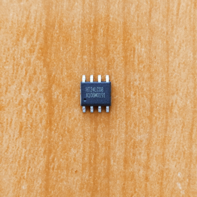 HT24LC08  SMD