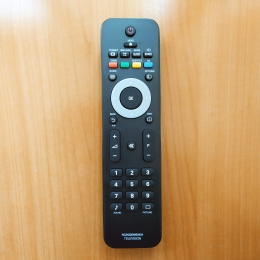 Пульт Philips 242254902454 (RC4747/01)  (TV)
