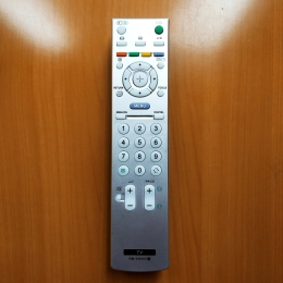 Пульт Sony RM-ED005  (TV)