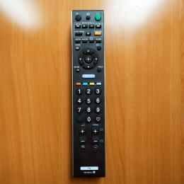 Пульт Sony RM-ED013  (TV)