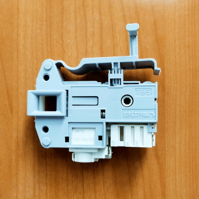 Блокировка люка Ariston, Indesit T85 (254755, 85497200)