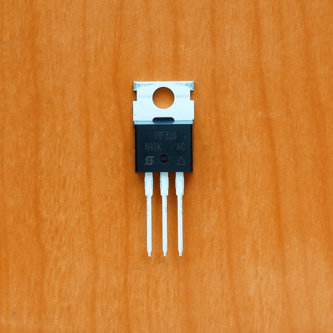 IRF820