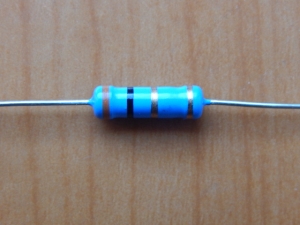 Резистор  2w         3.0om (3R0) 5%