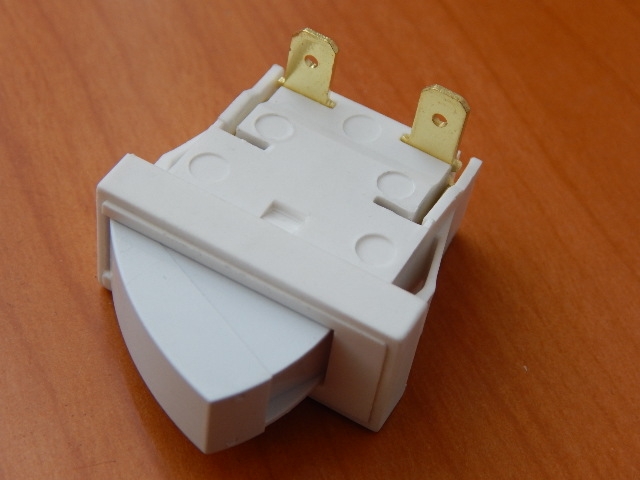 Выключатель света Stinol, Indesit, Ariston T85 (250V, 0.1A) (851157)
