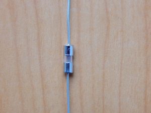 Предохранитель с выводами  1.5A  (3x10mm)