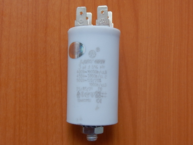 CBB60M 3.0mkF 450v (клеммы + болт)