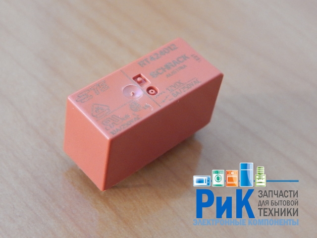 Реле  12V  8A 2C  (RT424012)