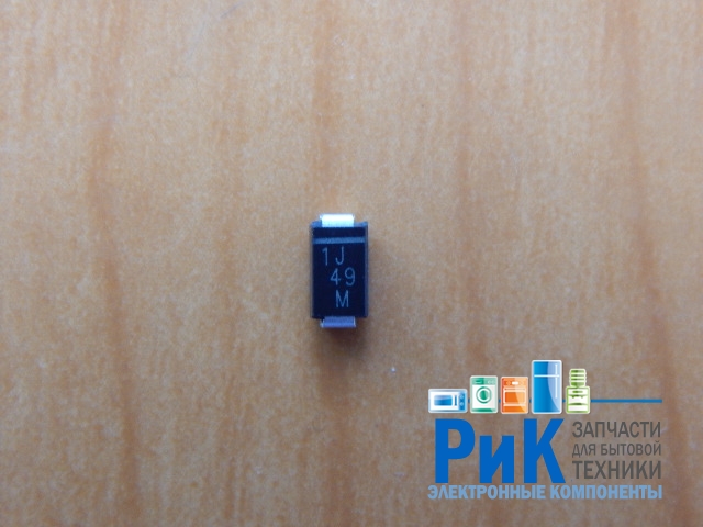 10MQ100 (100V, 1A) (1J)  SMD