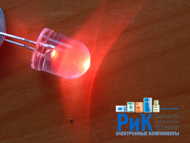 Светодиод 10mm красный 20000mcd 30* 3-3.2V  FYL-10003URC