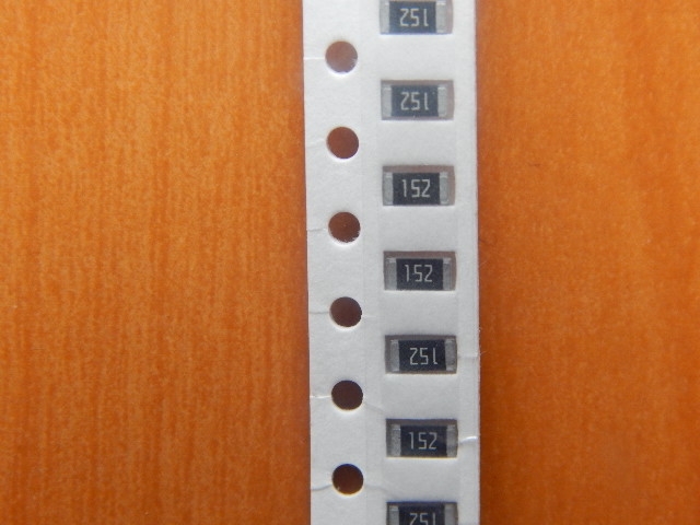 Резистор SMD     1.5kom  0.25w  1206 (1K5) 5%  (152)