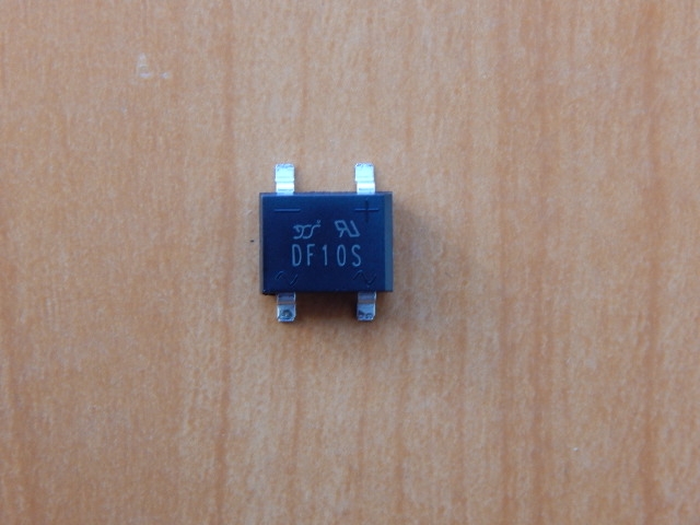 DF10S (1000V, 1A) SMD